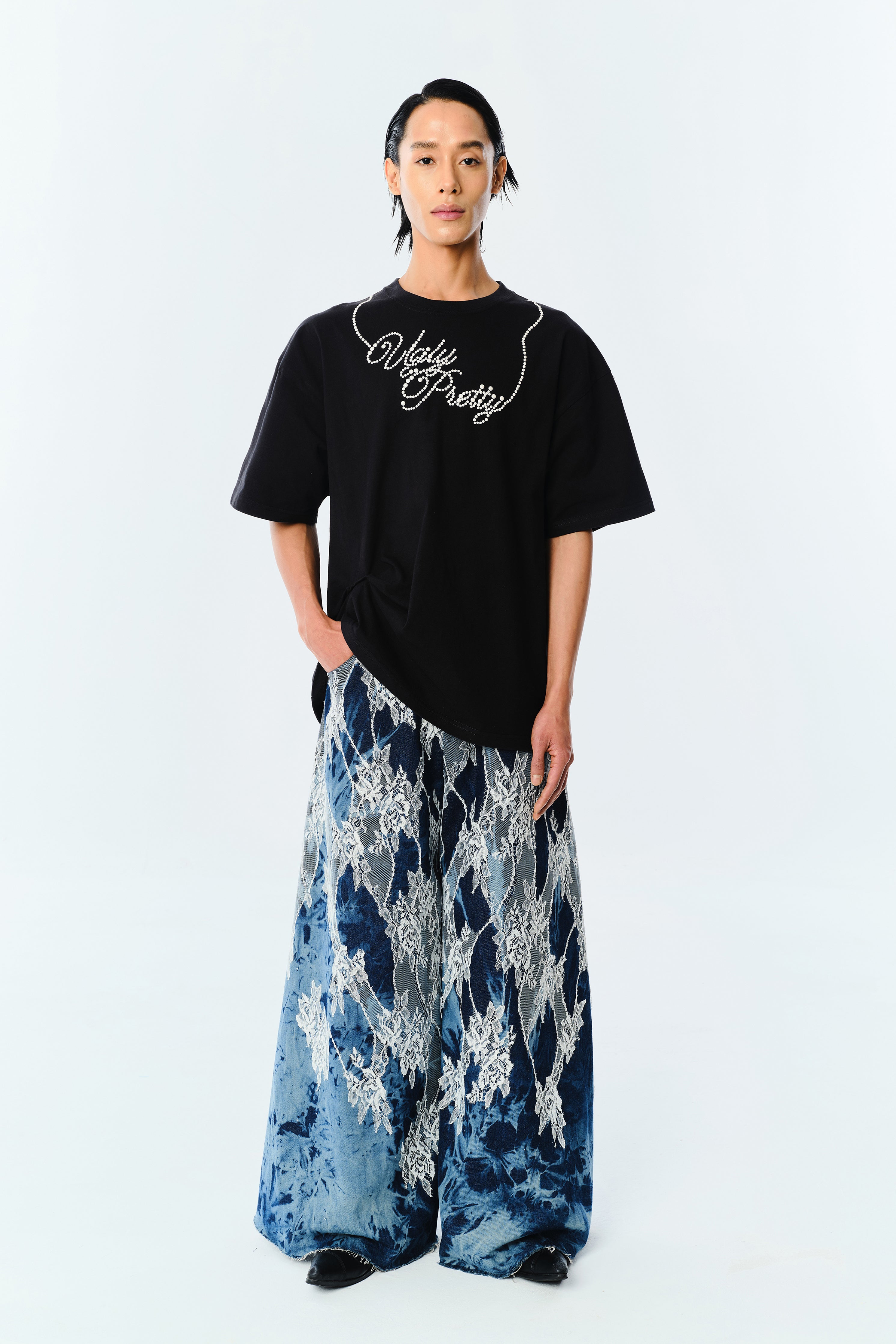 Ugly Pretty Pearl Logo T-Shirt (Black)