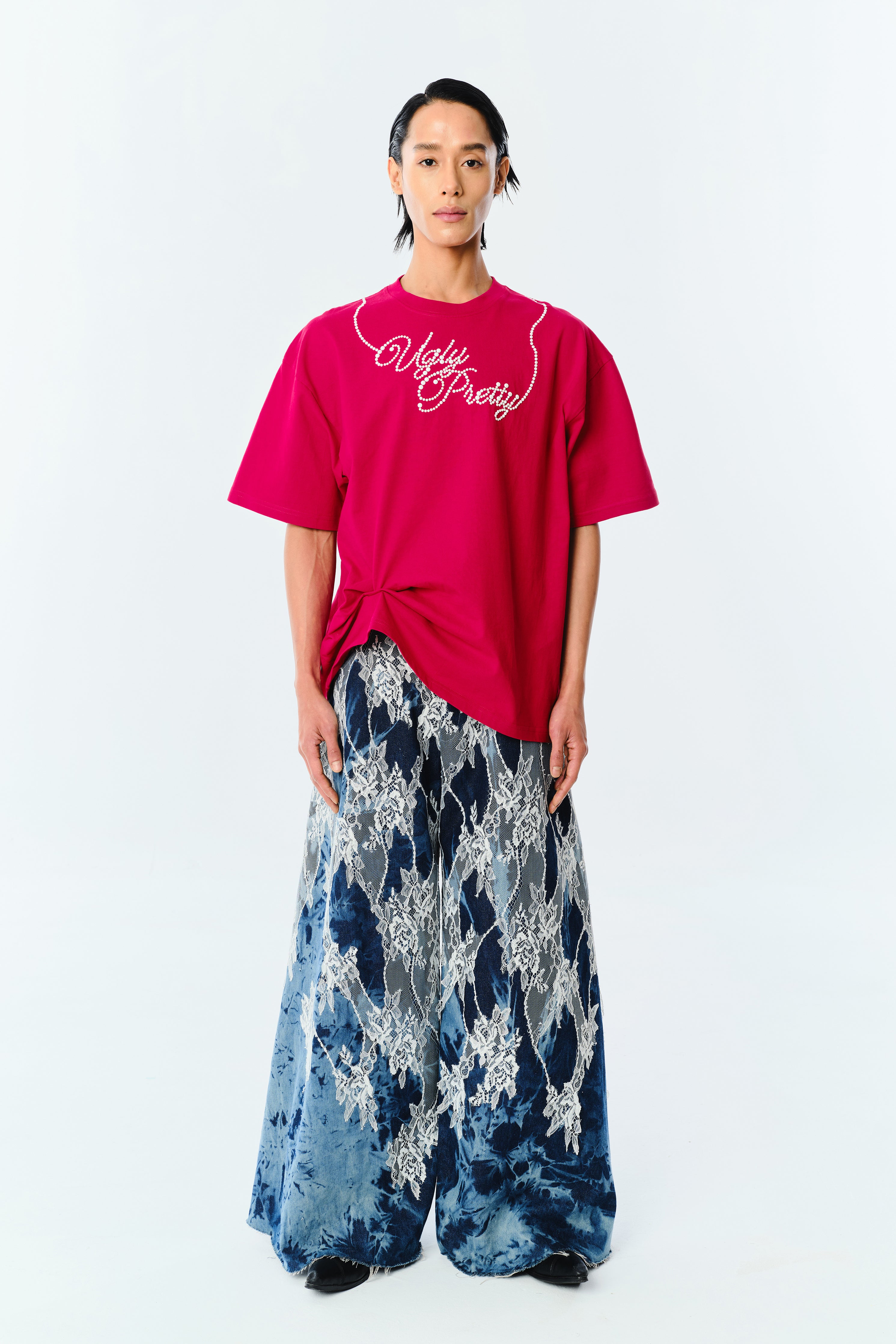 Ugly Pretty Pearl Logo T-Shirt (Red)