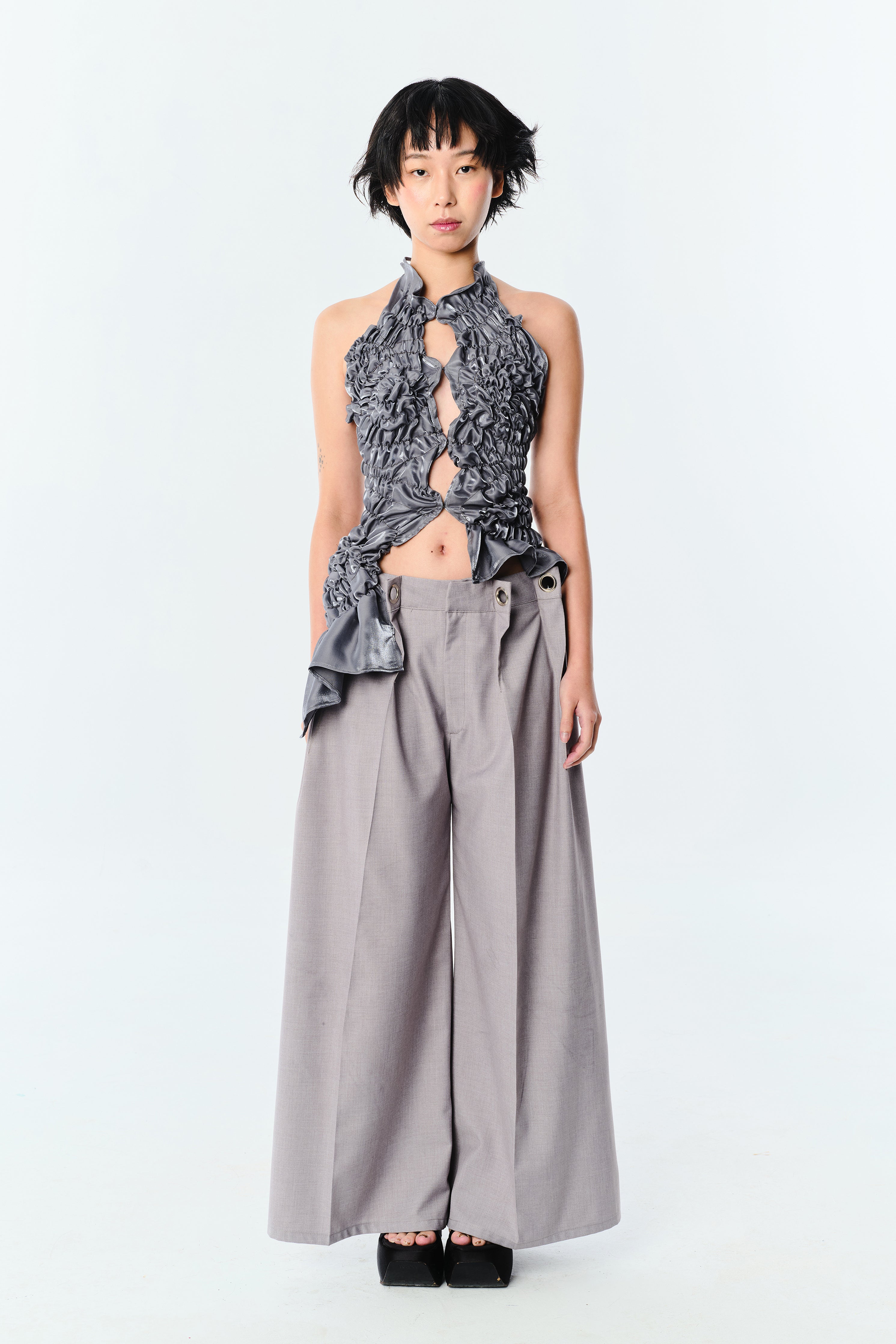 Blooming Smocked Top (Grey)