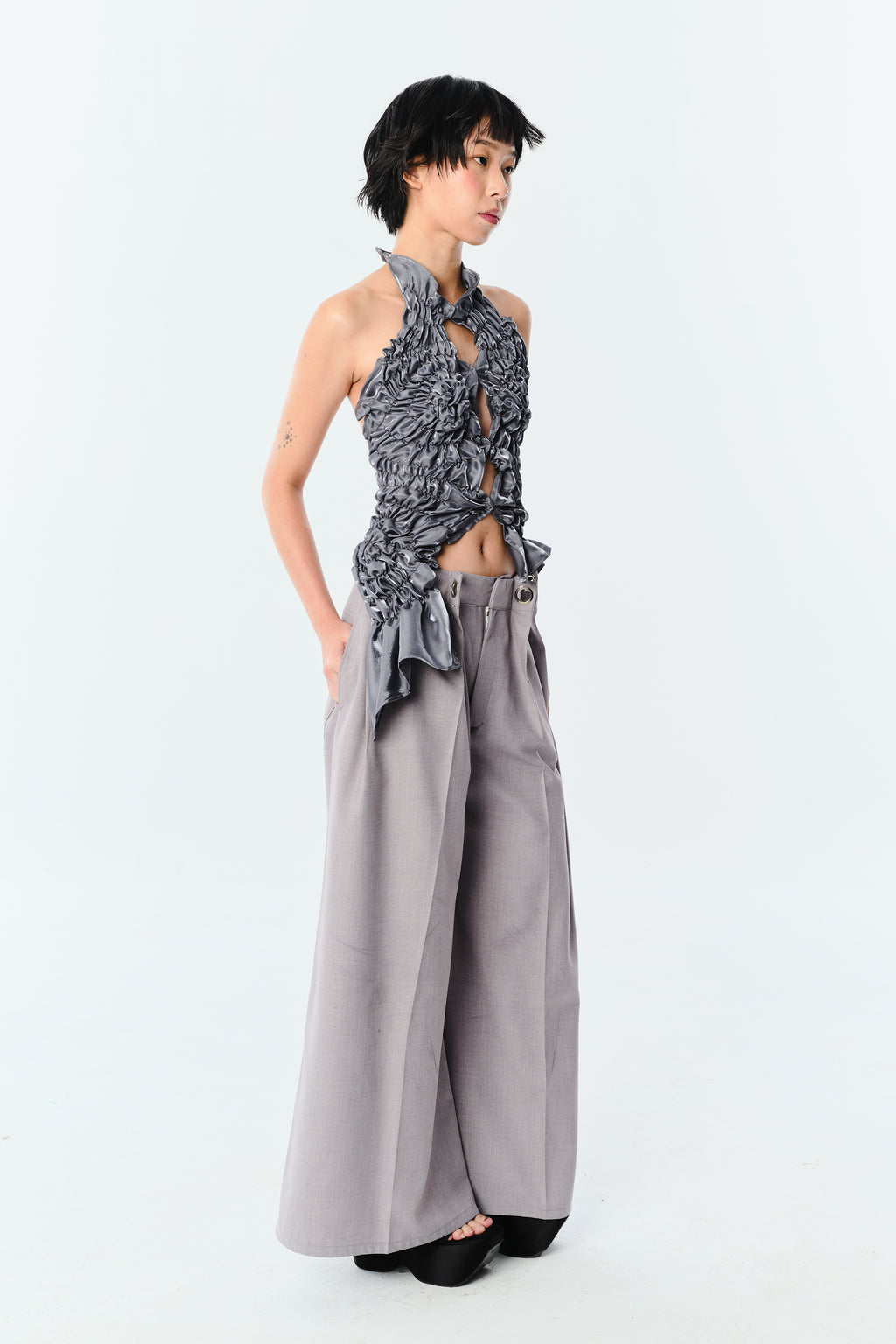 Blooming Smocked Top (Grey)